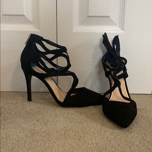Size 8 Jessica Simpson black heels
